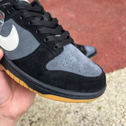 Nike Dunk LOW Gamusado Gris Negro