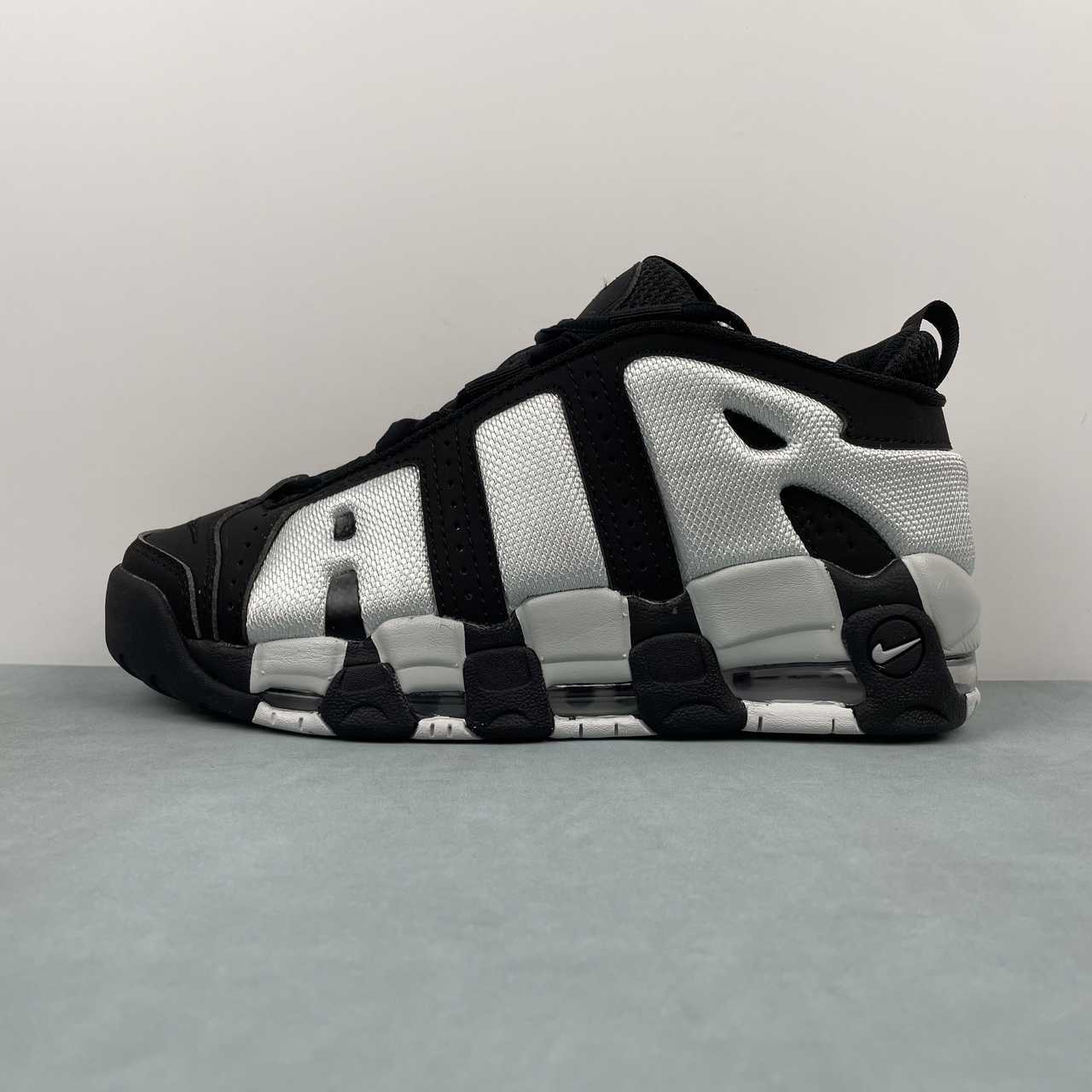 Nike Air More Uptempo Low BLACK/WHITE/GREY